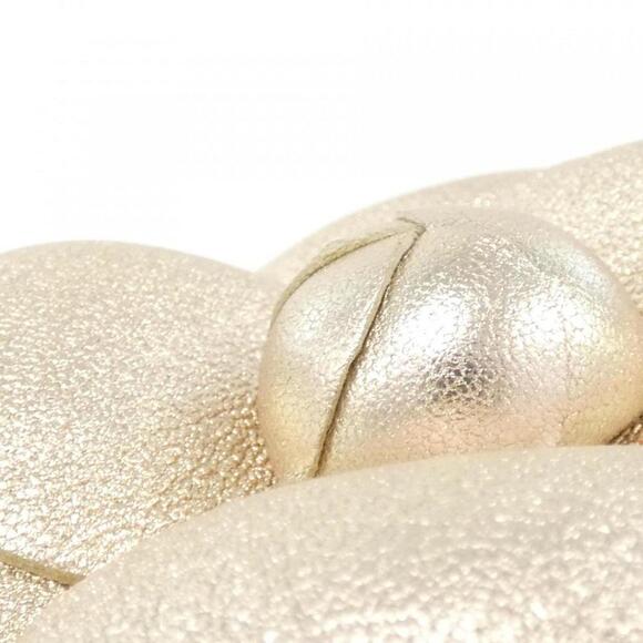 CHANEL Ivory Wallet - Picture 4 of 7